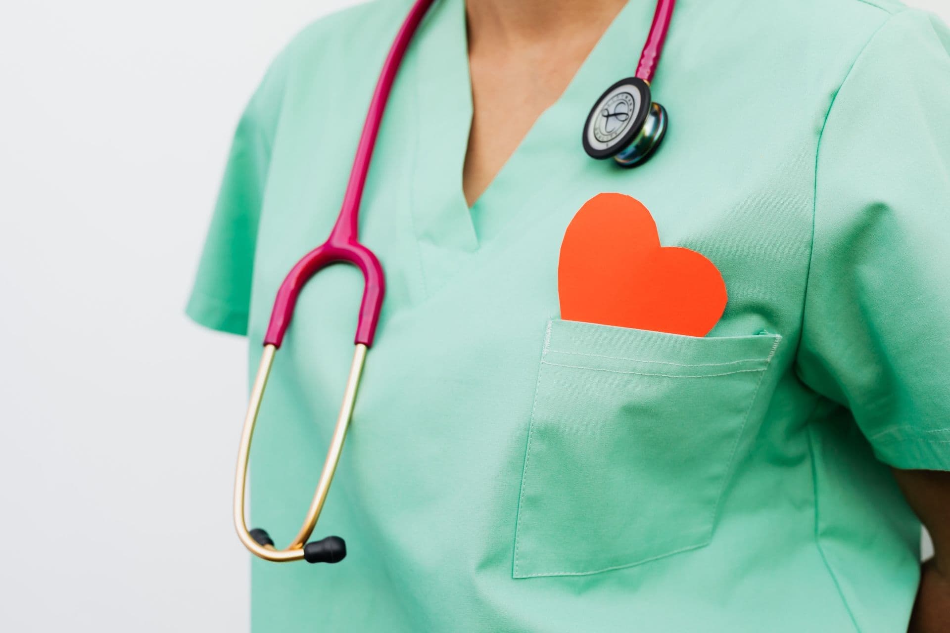 International healthcare events bring together physicians, researchers, pharmaceutical companies, medical technology providers, government representatives, and healthcare professionals from different countries.